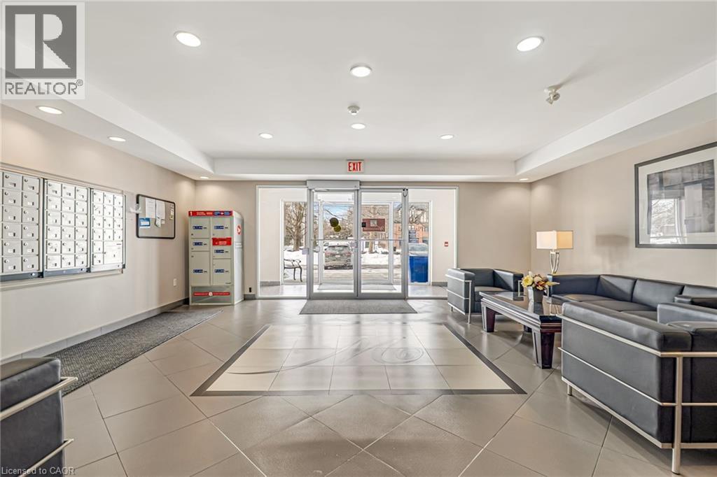 396 Plains Road E Unit# 207, Burlington, Ontario  L7T 2C8 - Photo 4 - 40803569