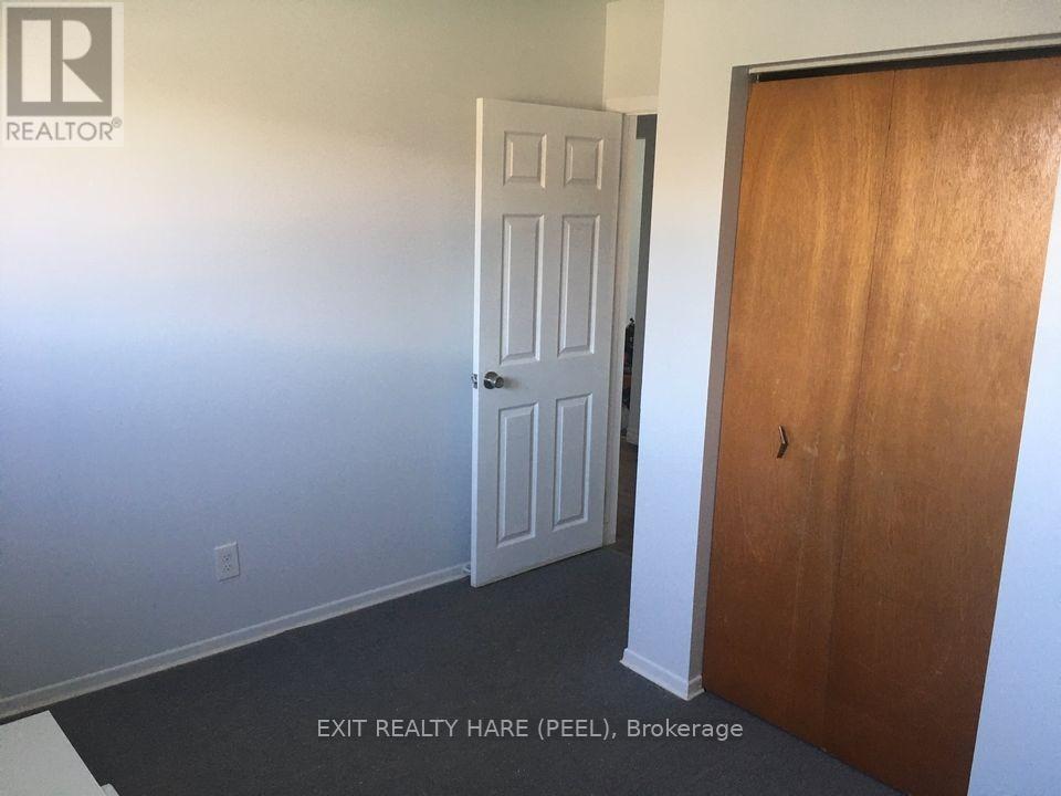 128 Ninth Avenue, Brantford, Ontario  N3S 1E7 - Photo 11 - X12783170