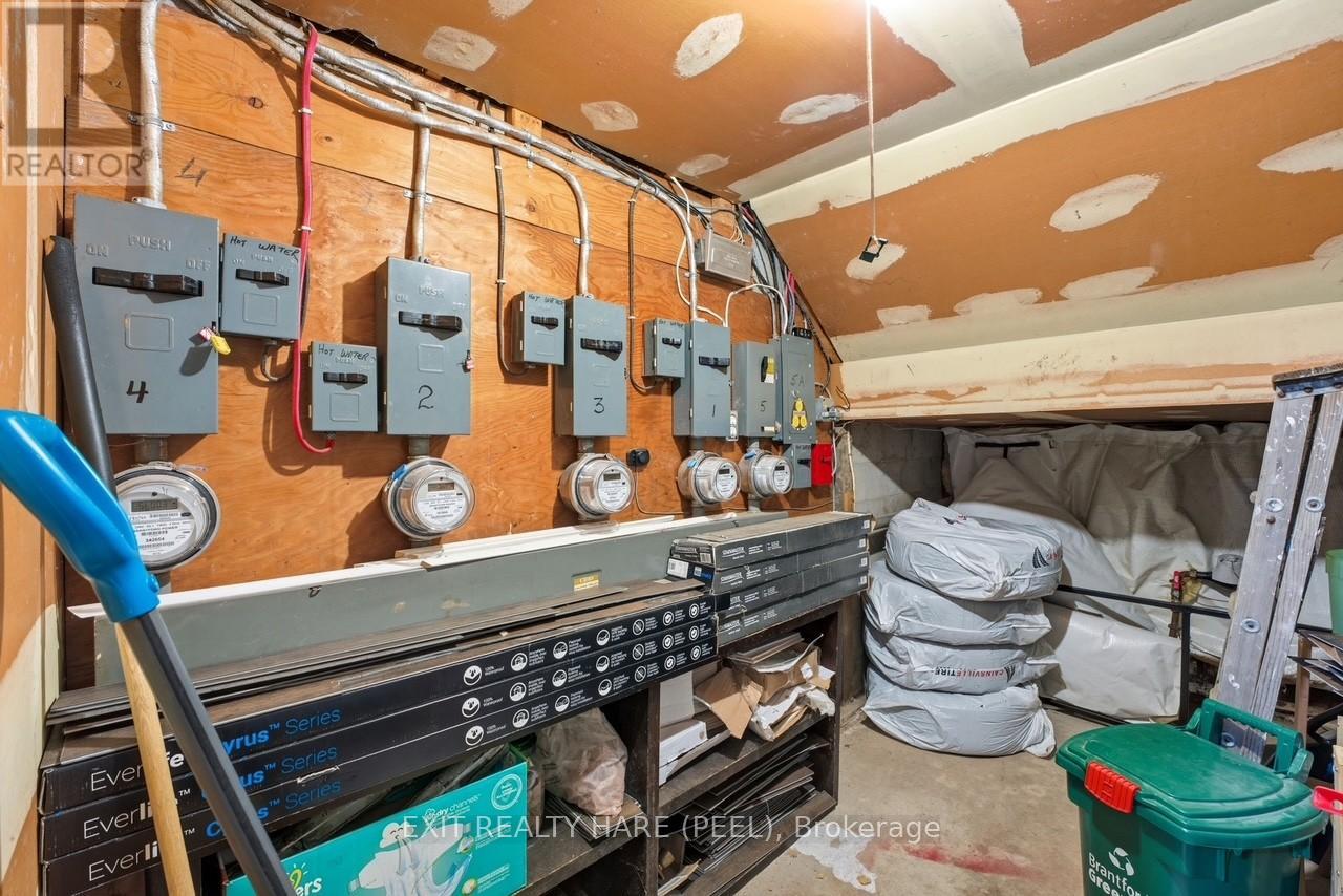 128 Ninth Avenue, Brantford, Ontario  N3S 1E7 - Photo 26 - X12783170