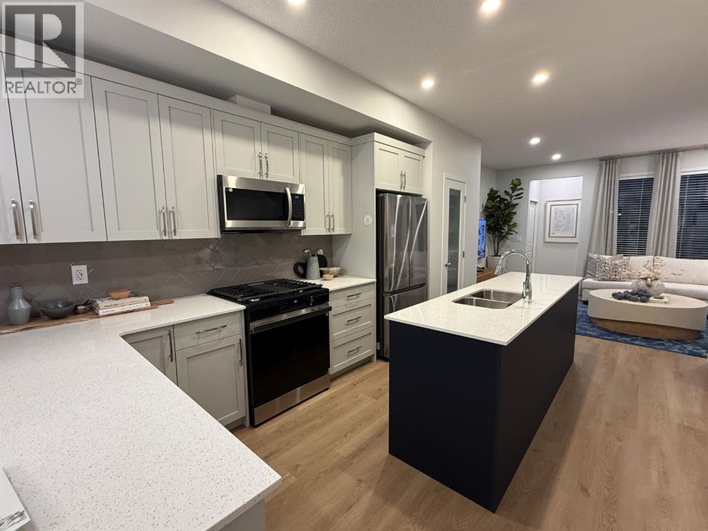 220 Annette Villas Nw, Calgary, Alberta  T3R 2K6 - Photo 6 - A2273930