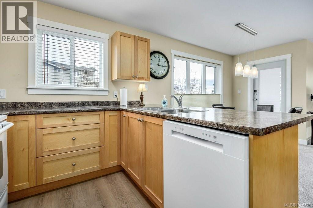 15 119 20th St, Courtenay, British Columbia  V9N 8B1 - Photo 11 - 1025720