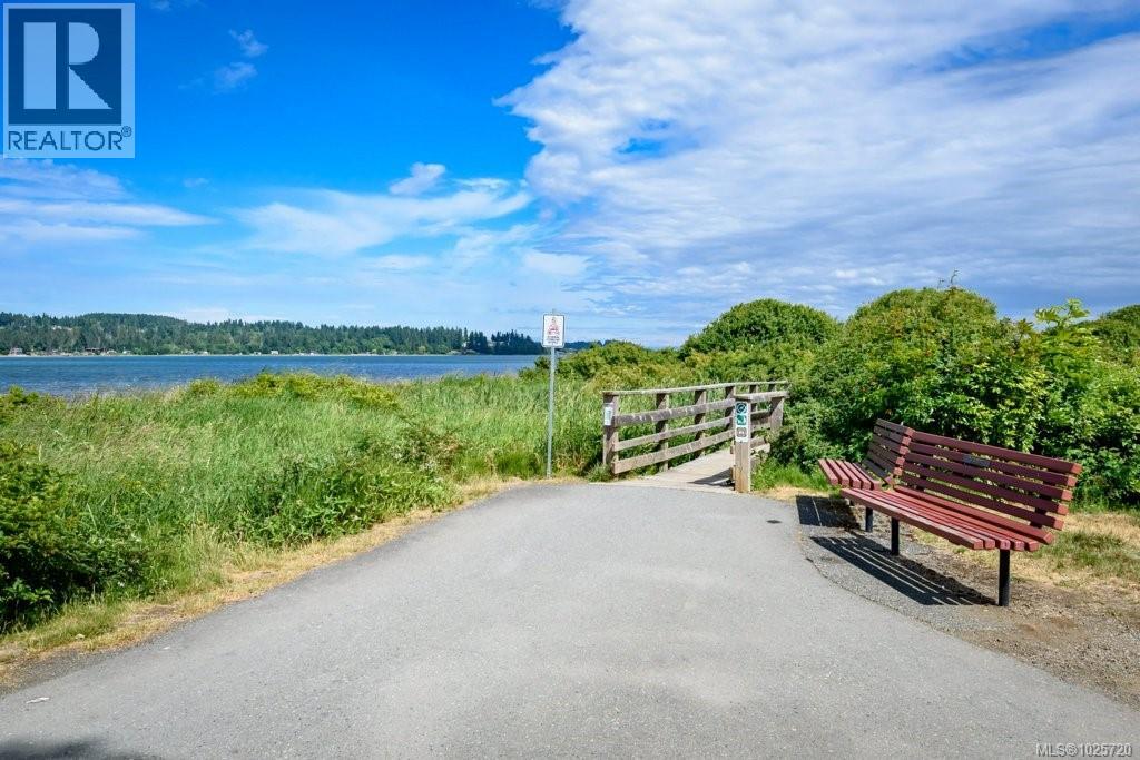 15 119 20th St, Courtenay, British Columbia  V9N 8B1 - Photo 36 - 1025720