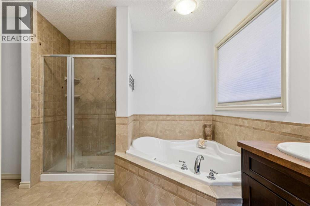 305 Tuscany Vista Road Nw, Calgary, Alberta  T3L 3B3 - Photo 18 - A2278261