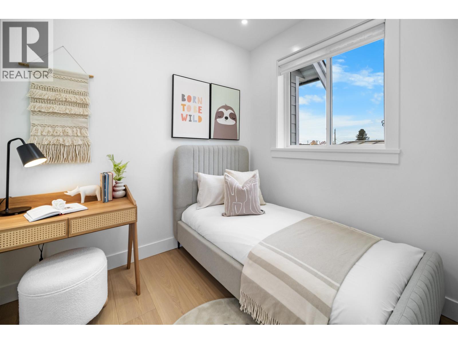 2076 E 50th Avenue, Vancouver, British Columbia  V5P 1V3 - Photo 11 - R3085075