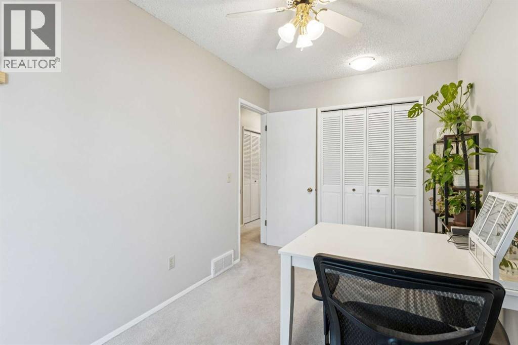 3406 Cedarille Drive Sw, Calgary, Alberta  T2W 5A9 - Photo 14 - A2278961