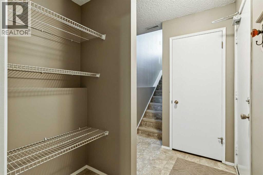 3406 Cedarille Drive Sw, Calgary, Alberta  T2W 5A9 - Photo 15 - A2278961