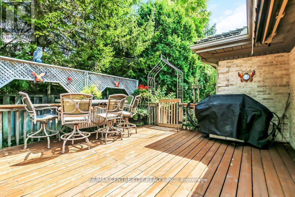 27 - 1200 Riverside Drive, London North, Ontario  N6H 5C6 - Photo 5 - X12783306
