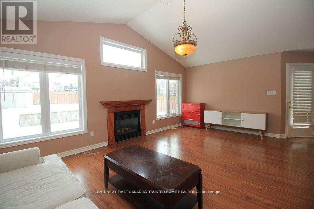 1681 Benjamin Drive, London East, Ontario  N5V 5K1 - Photo 13 - X12783410