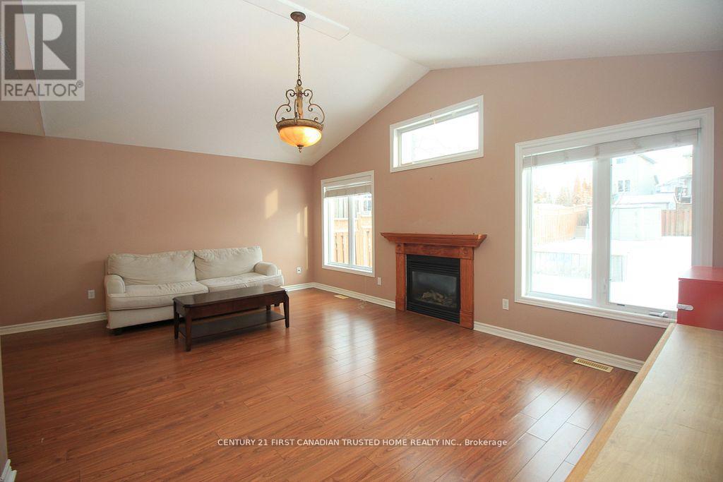 1681 Benjamin Drive, London East, Ontario  N5V 5K1 - Photo 14 - X12783410