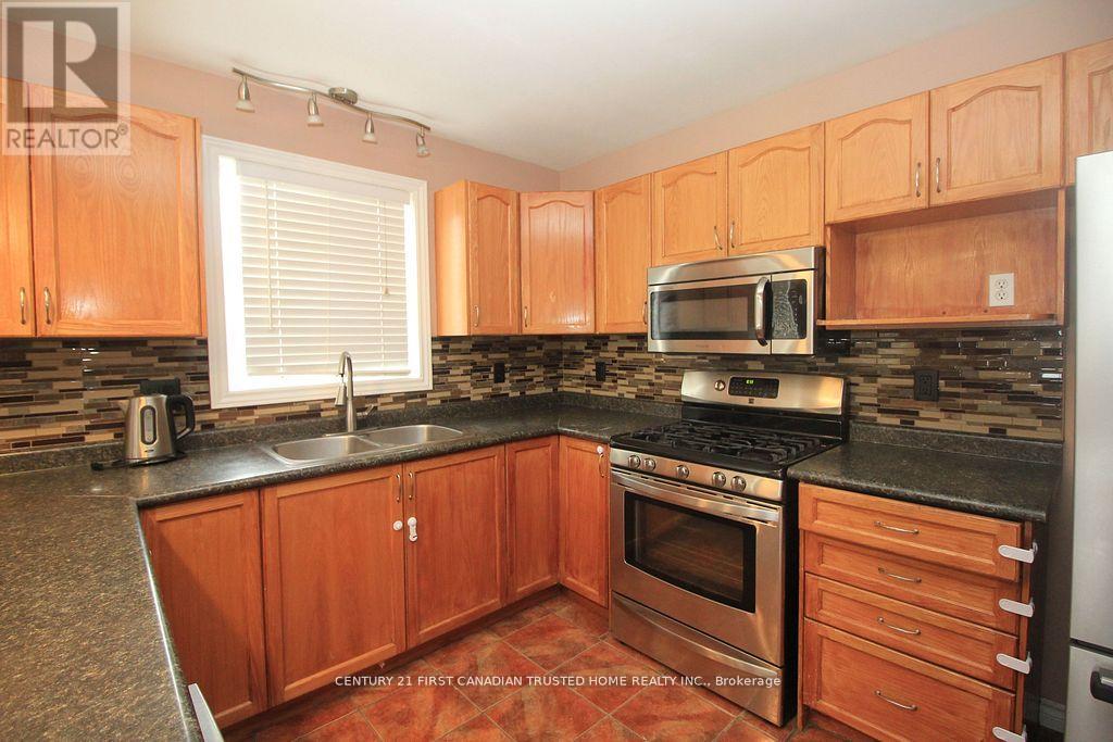 1681 Benjamin Drive, London East, Ontario  N5V 5K1 - Photo 7 - X12783410