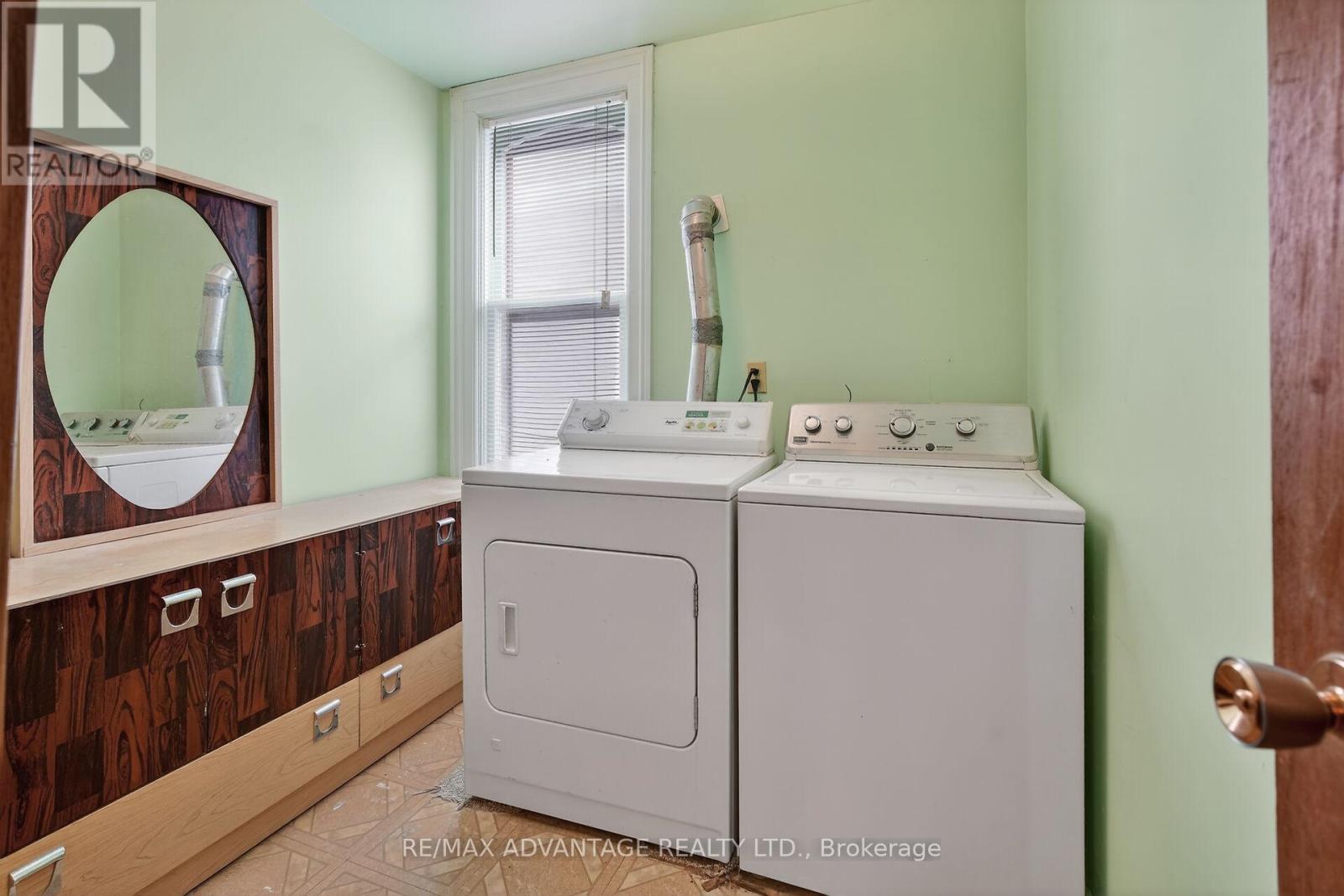 103 Scott Street, St. Thomas, Ontario  N5P 1L2 - Photo 12 - X12783438