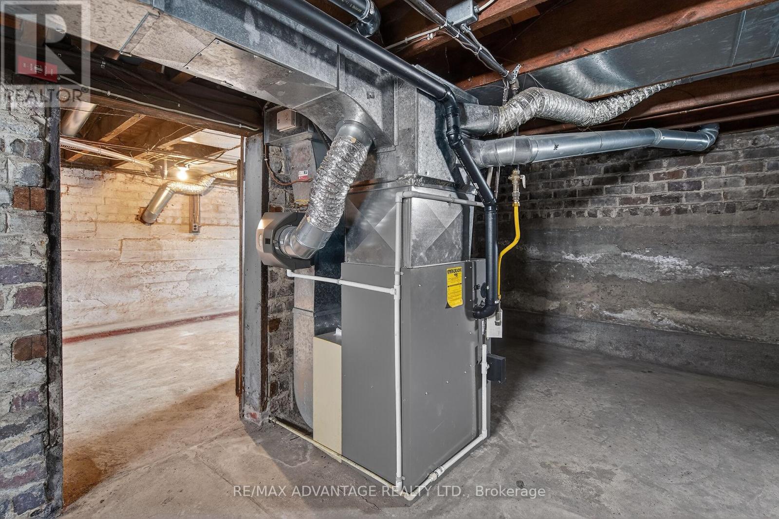 103 Scott Street, St. Thomas, Ontario  N5P 1L2 - Photo 21 - X12783438