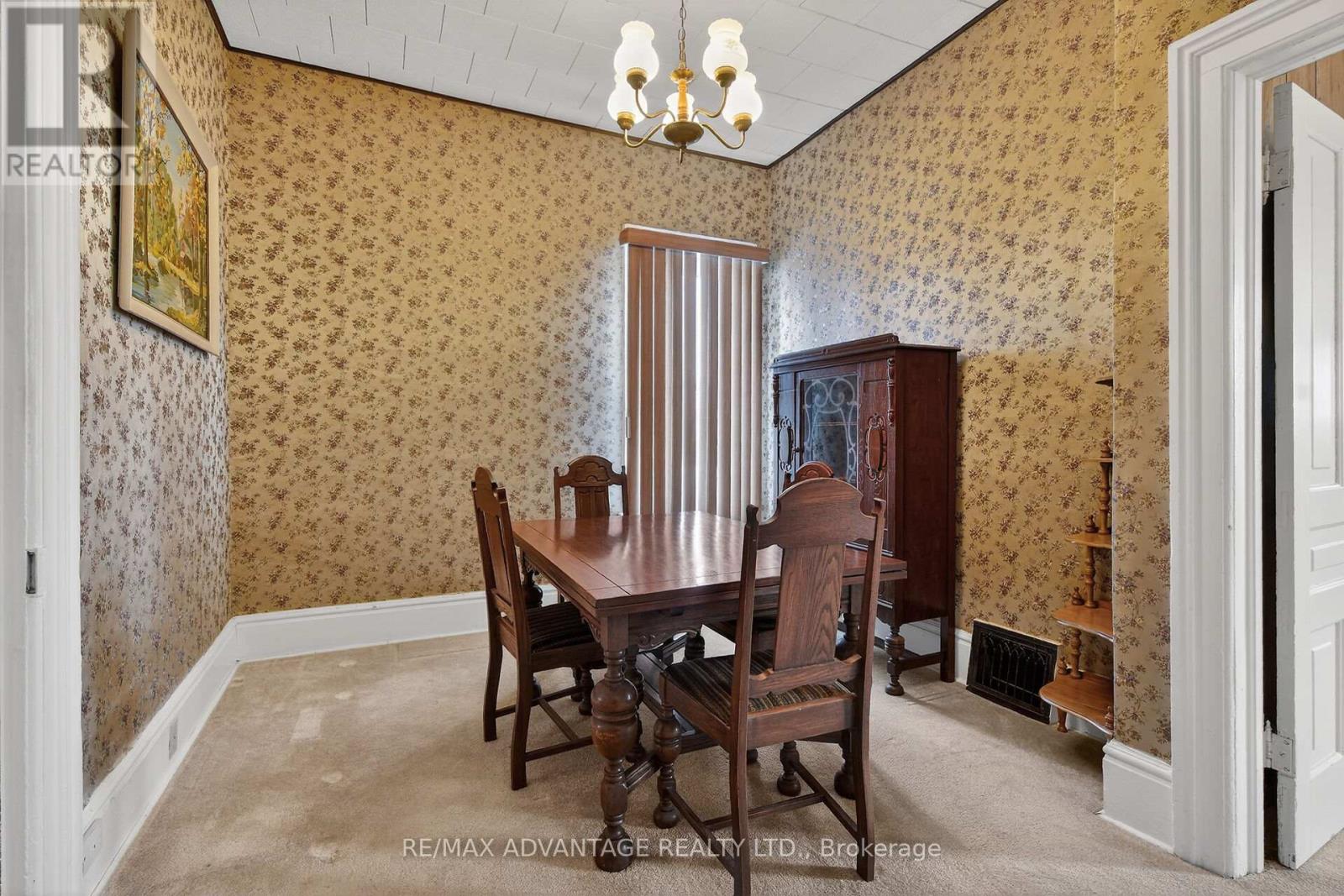 103 Scott Street, St. Thomas, Ontario  N5P 1L2 - Photo 6 - X12783438