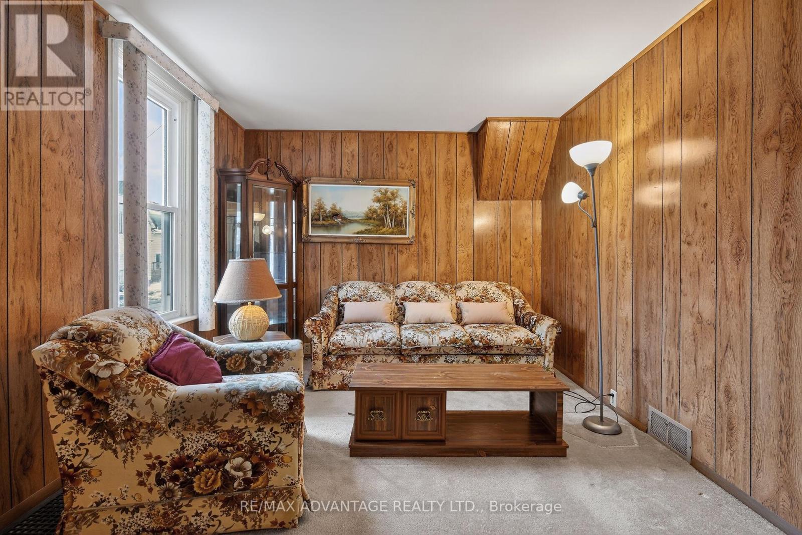 103 Scott Street, St. Thomas, Ontario  N5P 1L2 - Photo 9 - X12783438