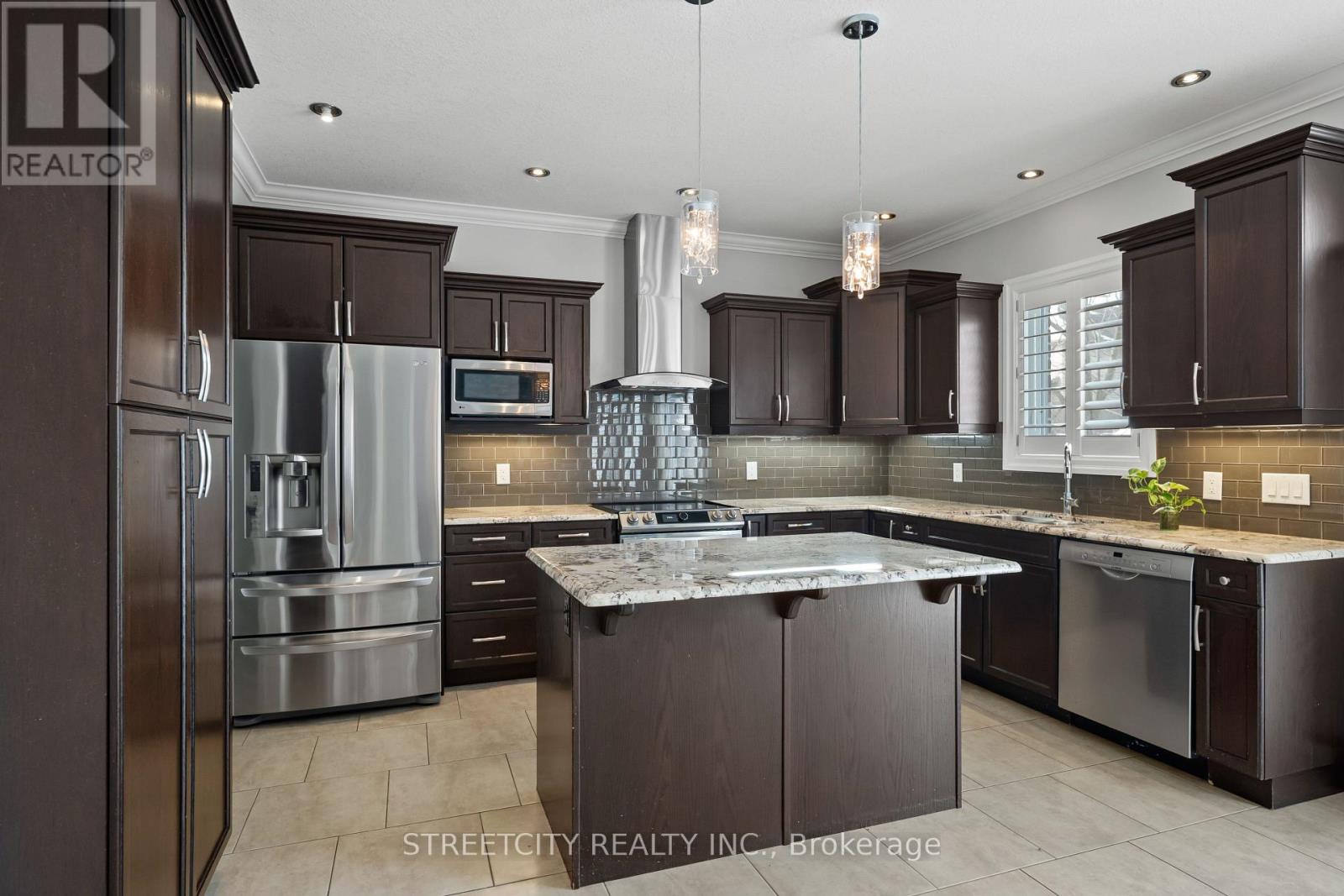 6540 Upper Canada Cross, London South, Ontario  N6P 0B9 - Photo 14 - X12783462