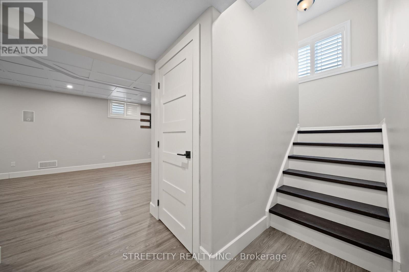 6540 Upper Canada Cross, London South, Ontario  N6P 0B9 - Photo 35 - X12783462