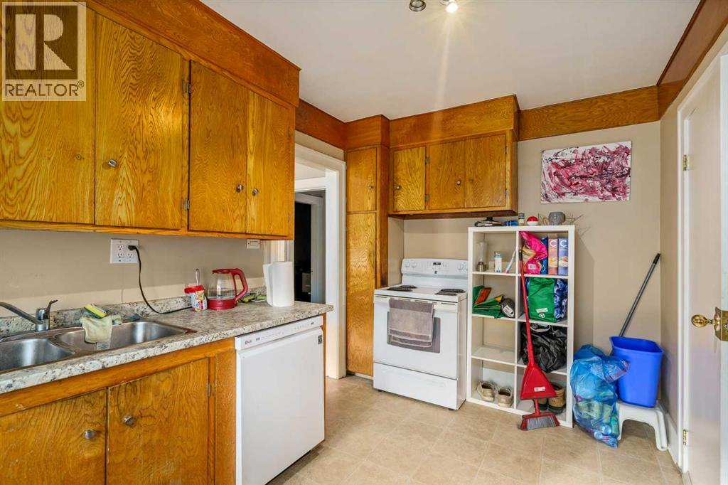 712 4a Street Nw, Calgary, Alberta  T2N 1P5 - Photo 8 - A2280619