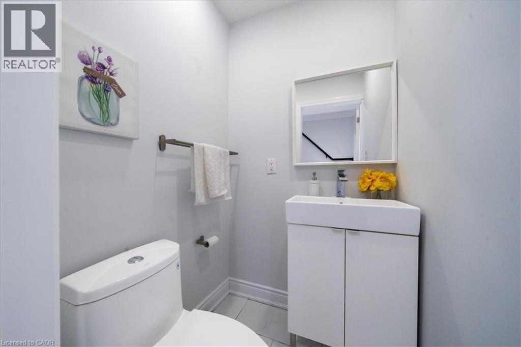 47 Martindale Crescent, Brampton, Ontario  L6X 2V7 - Photo 9 - 40804713