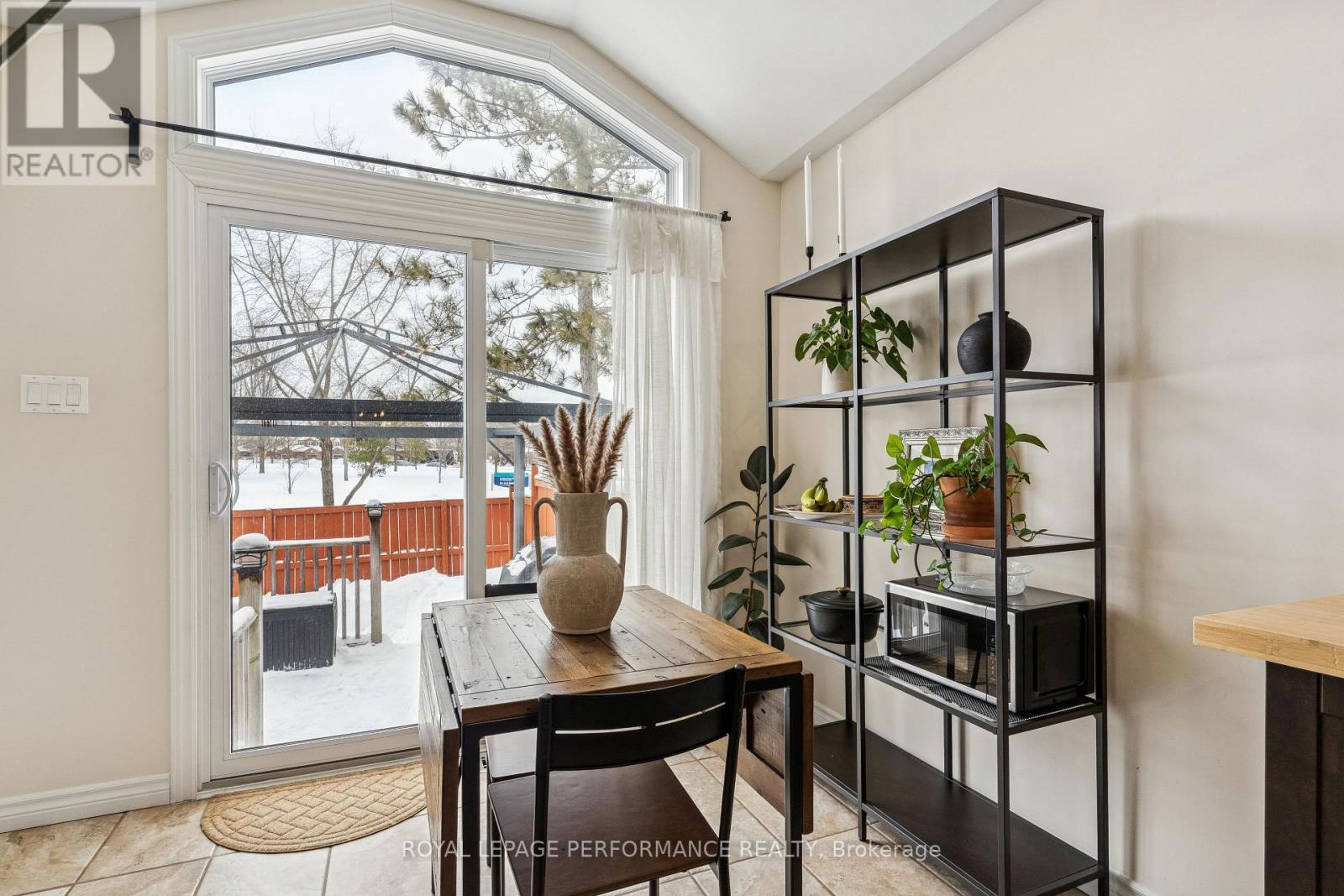 172 Claiborne Way, Ottawa, Ontario  K1E 3V1 - Photo 14 - X12783304