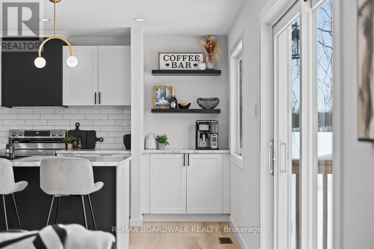 1146 Rideau River Road, Montague, Ontario  K0G 1N0 - Photo 11 - X12783324