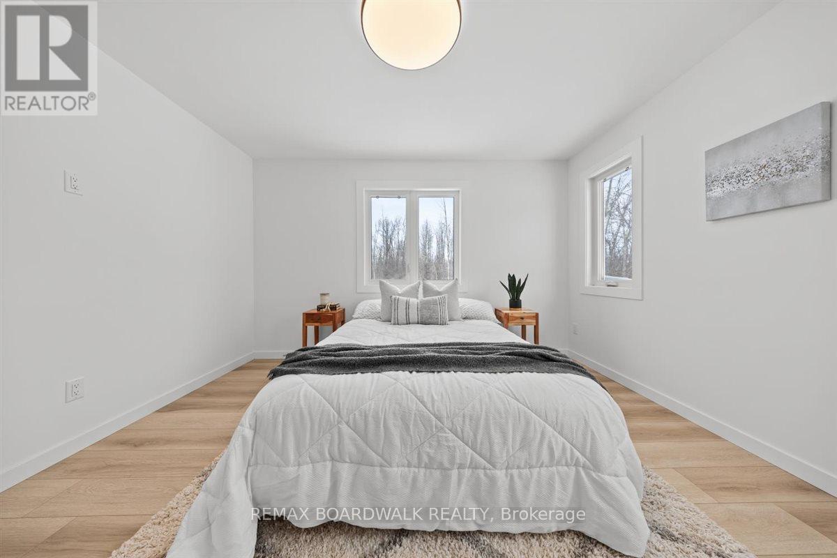 1146 Rideau River Road, Montague, Ontario  K0G 1N0 - Photo 17 - X12783324