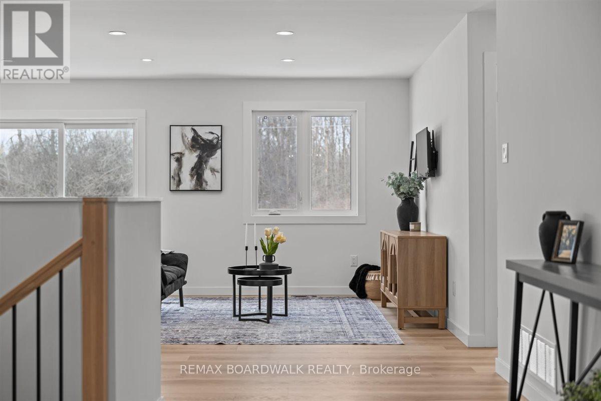 1146 Rideau River Road, Montague, Ontario  K0G 1N0 - Photo 5 - X12783324