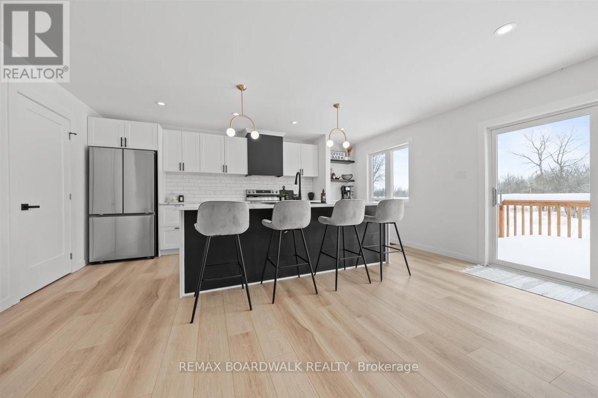 1146 Rideau River Road, Montague, Ontario  K0G 1N0 - Photo 9 - X12783324