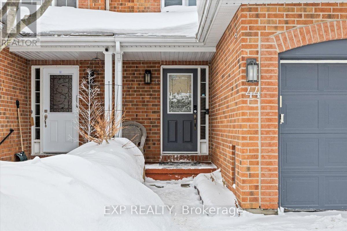 44 Coralbell Private, Ottawa, Ontario  K1T 3Z9 - Photo 3 - X12783466