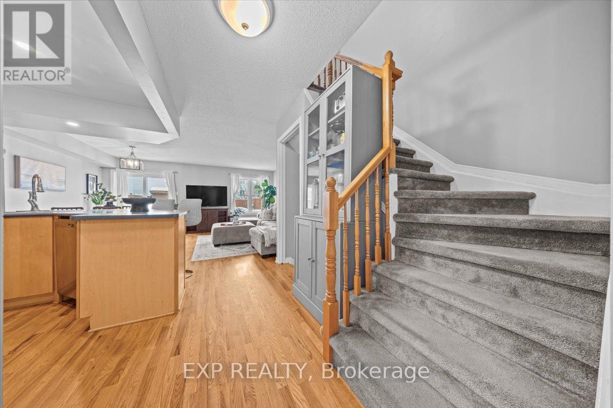 44 Coralbell Private, Ottawa, Ontario  K1T 3Z9 - Photo 8 - X12783466