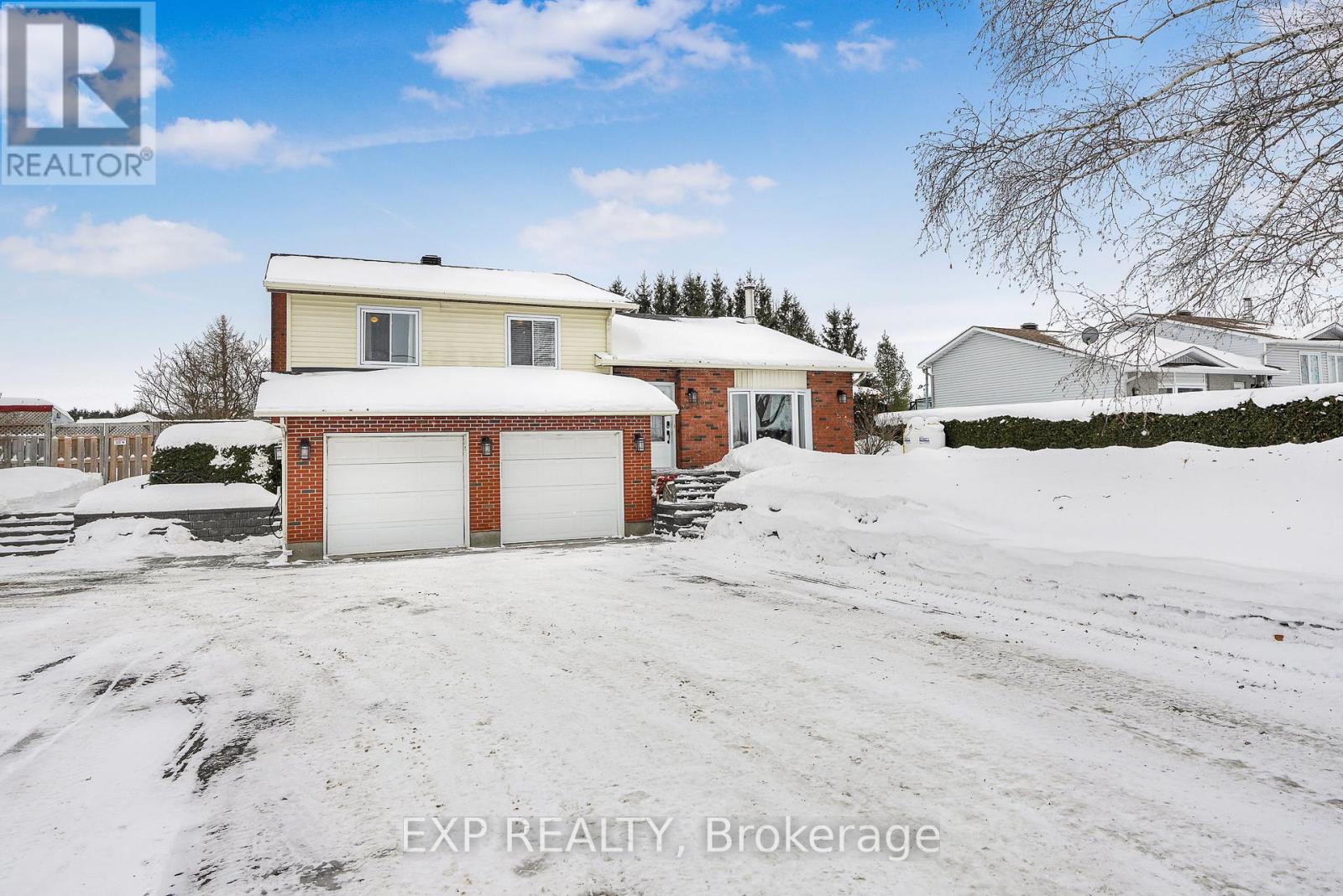 564 Du Golf Road, Clarence-Rockland, Ontario  K0A 2A0 - Photo 1 - X12783490