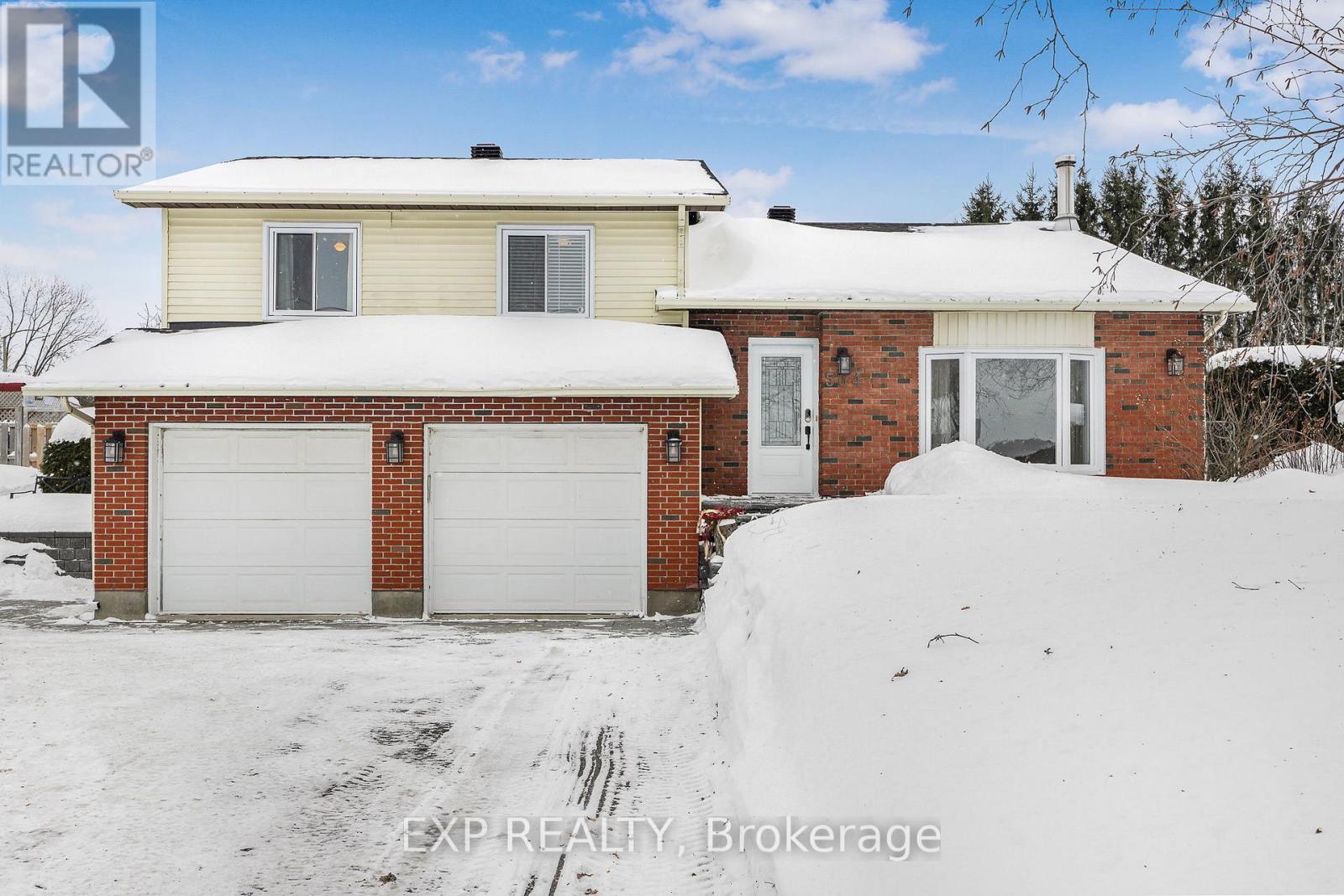 564 Du Golf Road, Clarence-Rockland, Ontario  K0A 2A0 - Photo 2 - X12783490