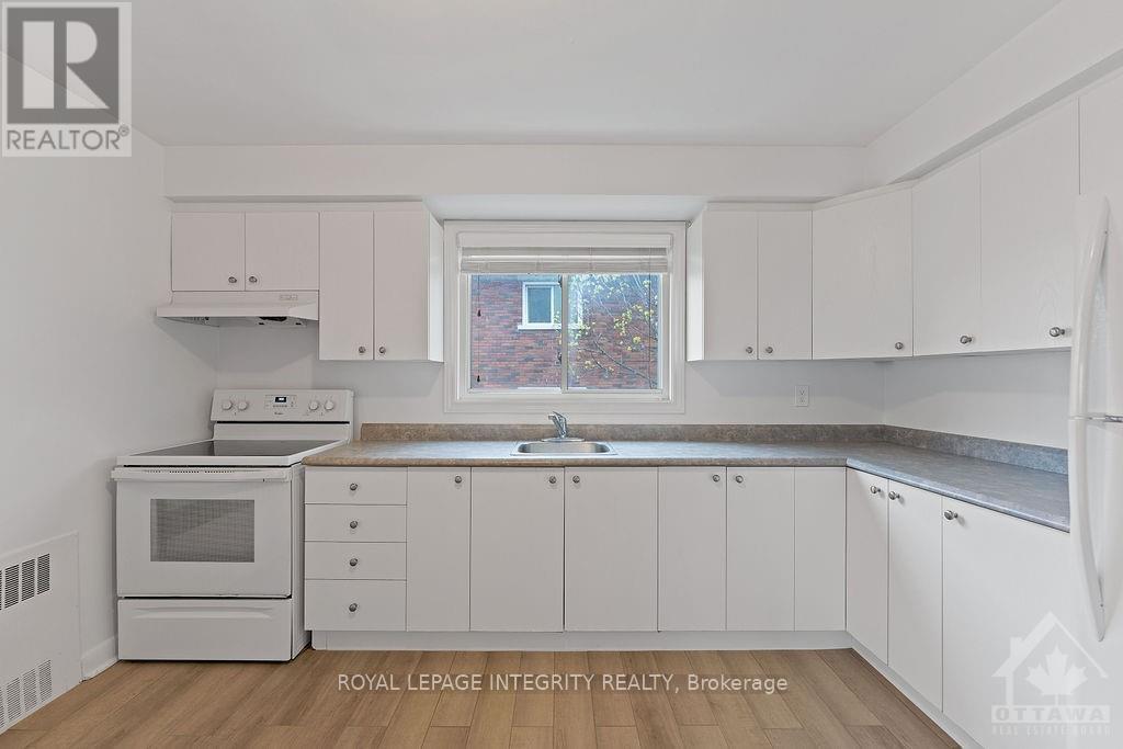 3 - 143 Granville Street, Ottawa, Ontario  K1L 6Y3 - Photo 10 - X12783530