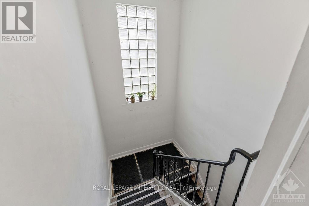 3 - 143 Granville Street, Ottawa, Ontario  K1L 6Y3 - Photo 21 - X12783530