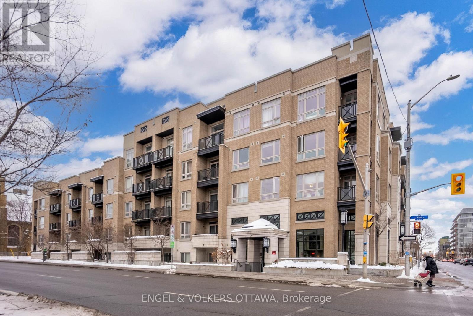 123 - 429 Kent Street, Ottawa, Ontario  K2P 1B5 - Photo 2 - X12783542