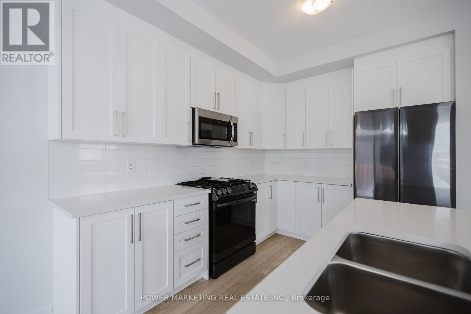 339 Blossom Pass Terrace, Ottawa, Ontario  K4A 5P2 - Photo 9 - X12783552