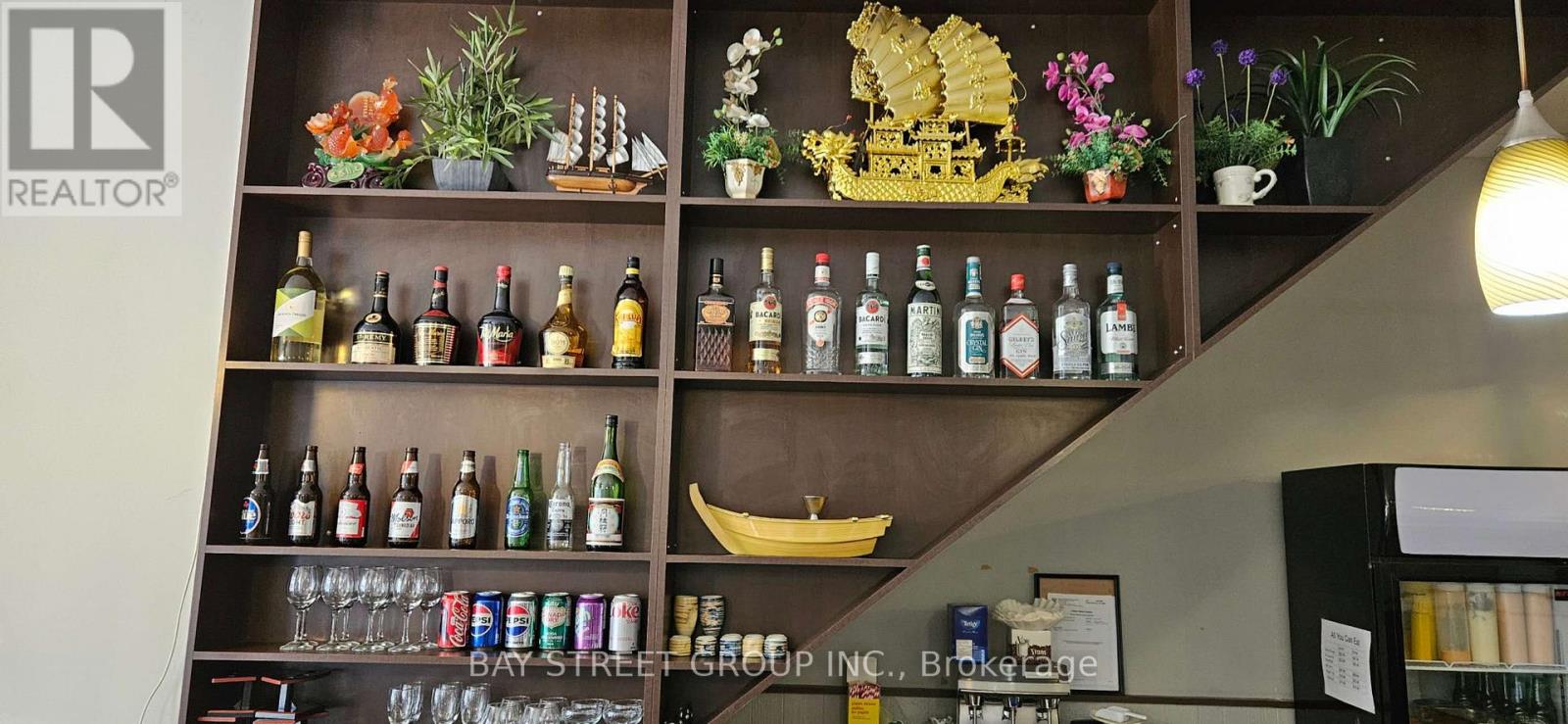 23 William Street N, Kawartha Lakes, Ontario  K9V 3Z9 - Photo 4 - X12425201