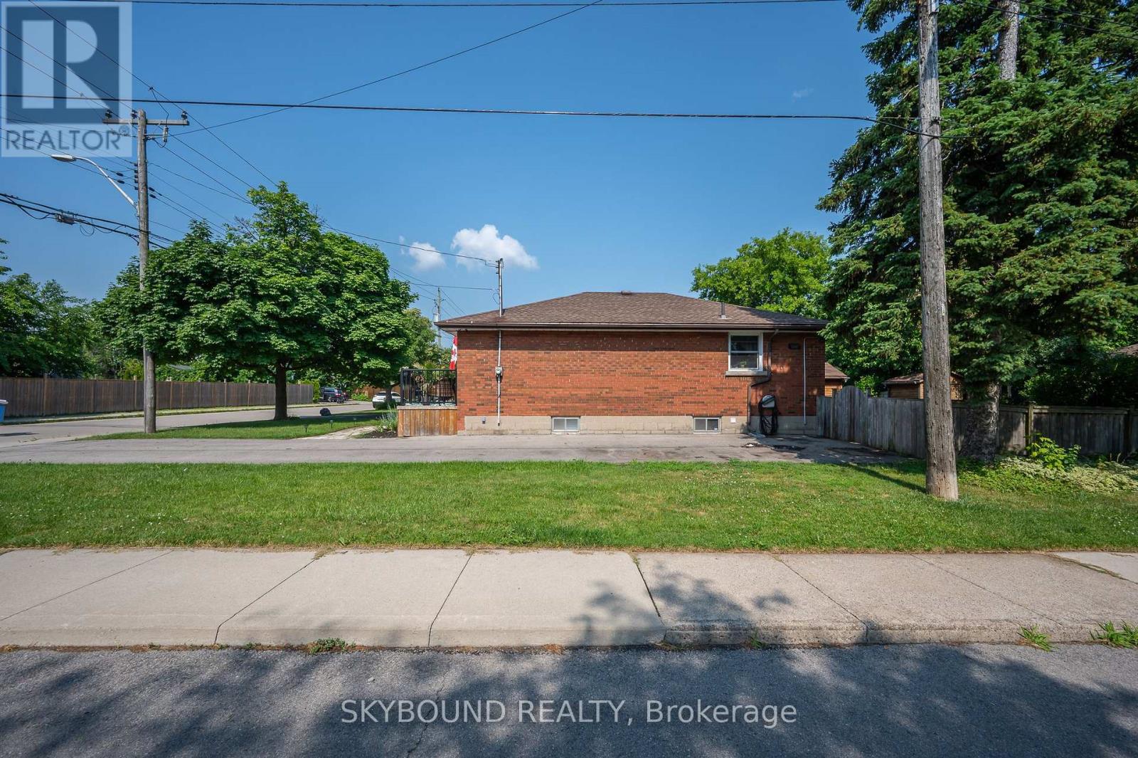 103 Mcelroy Road E, Hamilton, Ontario  L9A 1Y7 - Photo 29 - X12679384