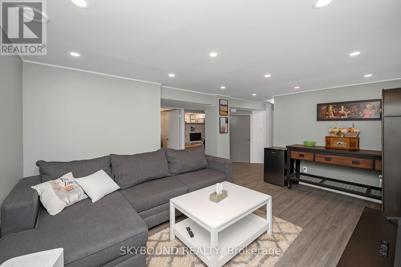 103 Mcelroy Road E, Hamilton, Ontario  L9A 1Y7 - Photo 20 - X12679384