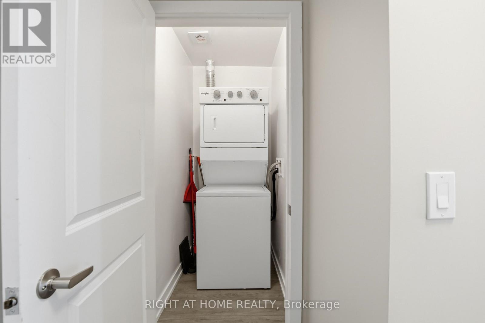 203 - 5055 Greenlane Road, Lincoln, Ontario  L3J 2J3 - Photo 18 - X12783110