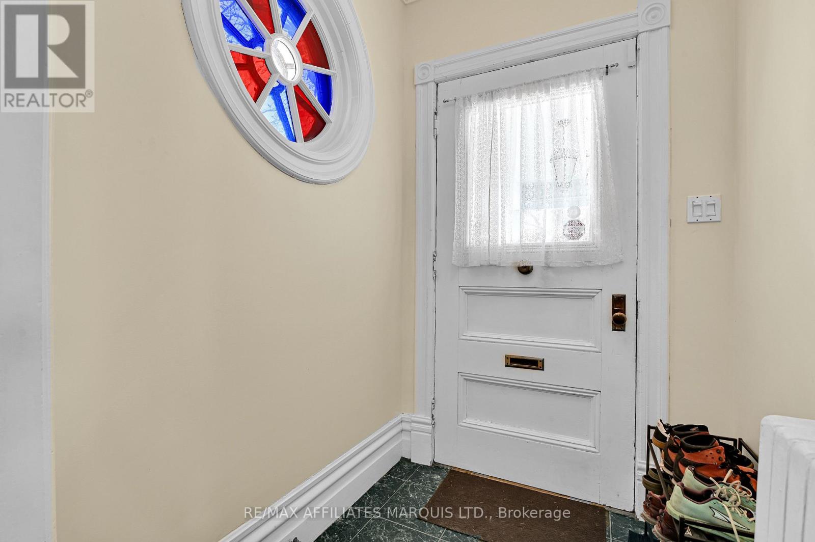 230 Sydney Street, Cornwall, Ontario  K6H 3H4 - Photo 4 - X12783442