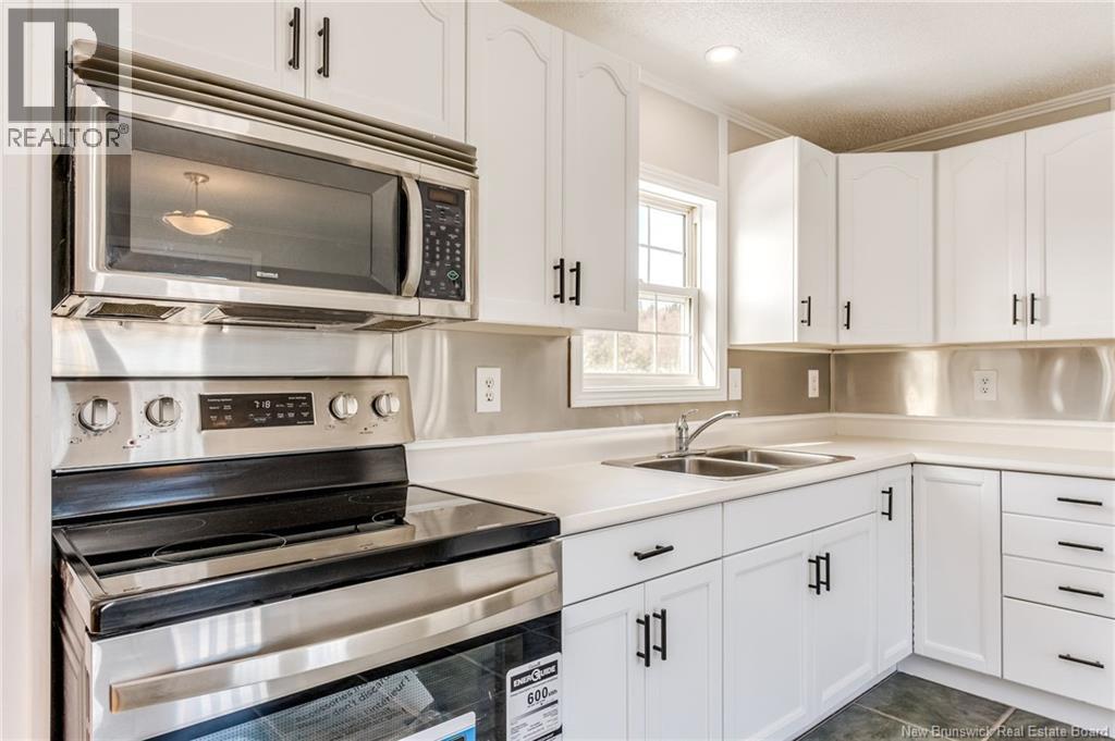 67 Rex Hurley Boulevard, Saint John, New Brunswick  E2L 3T5 - Photo 18 - NB133425