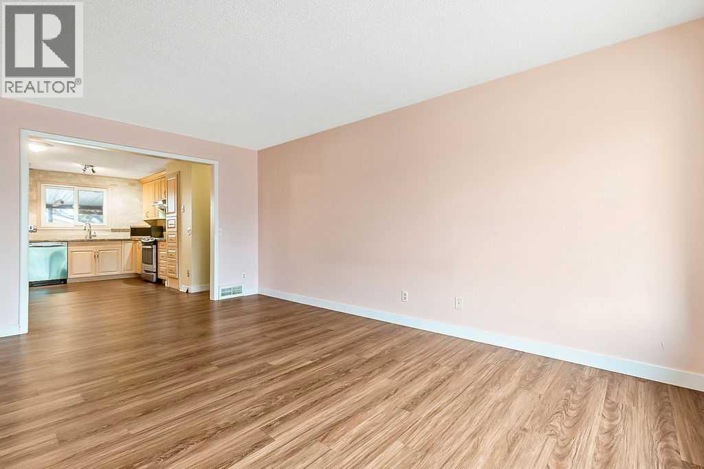 6416 28 Avenue Ne, Calgary, Alberta  T1Y 4K7 - Photo 10 - A2249898