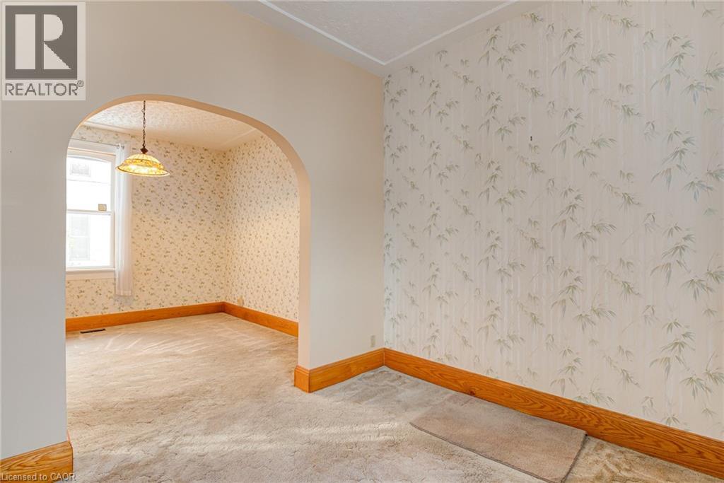 16 Centre Street, Elmira, Ontario  N3B 2T9 - Photo 12 - 40791738