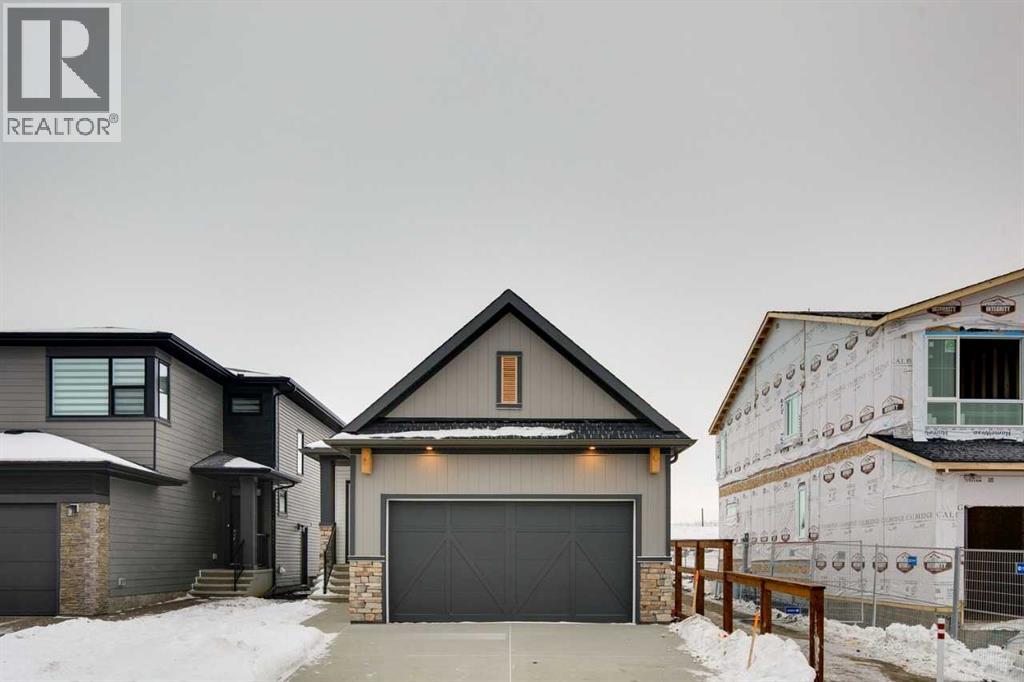 75 Fireside Common, Cochrane, Alberta  T4C 3E1 - Photo 3 - A2271464