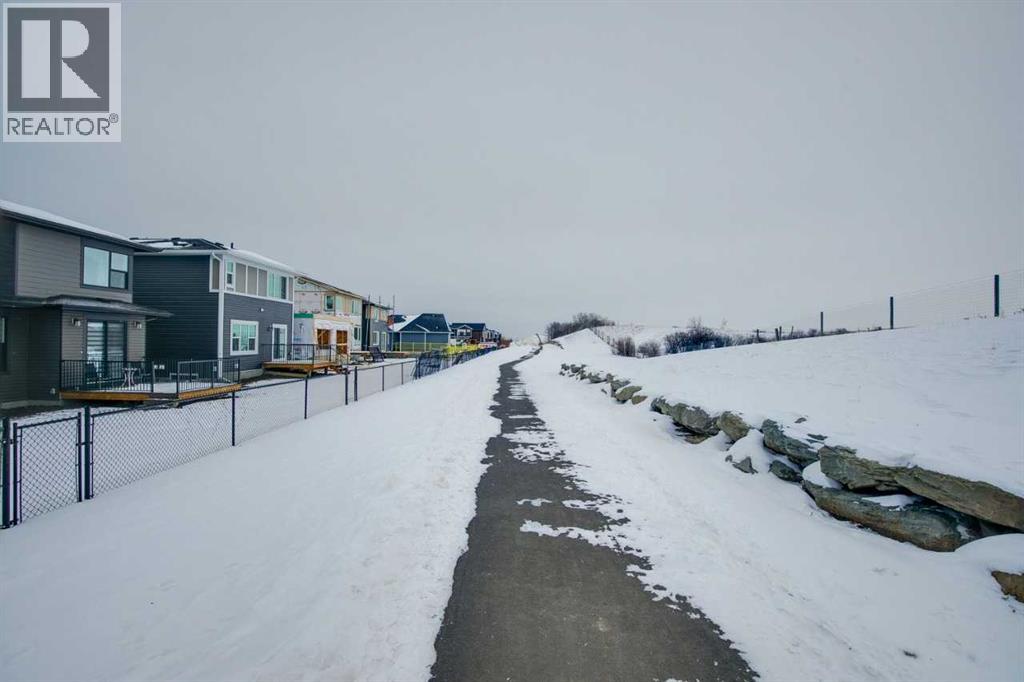 75 Fireside Common, Cochrane, Alberta  T4C 3E1 - Photo 45 - A2271464