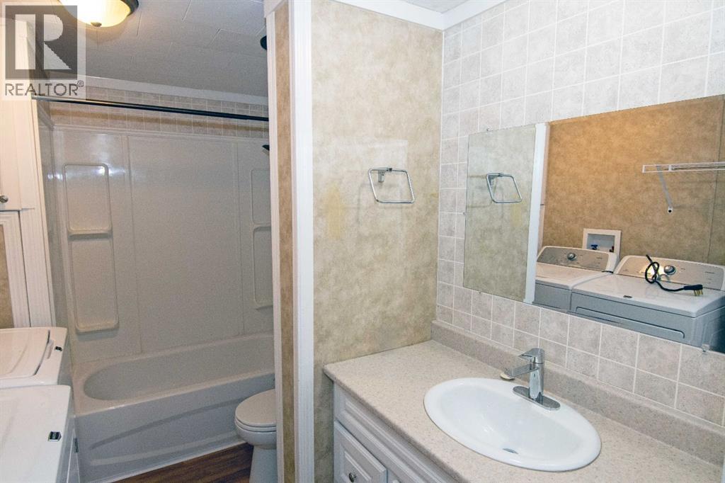 215 Polar Avenue Ne, High River, Alberta  T1V 1J4 - Photo 12 - A2283396