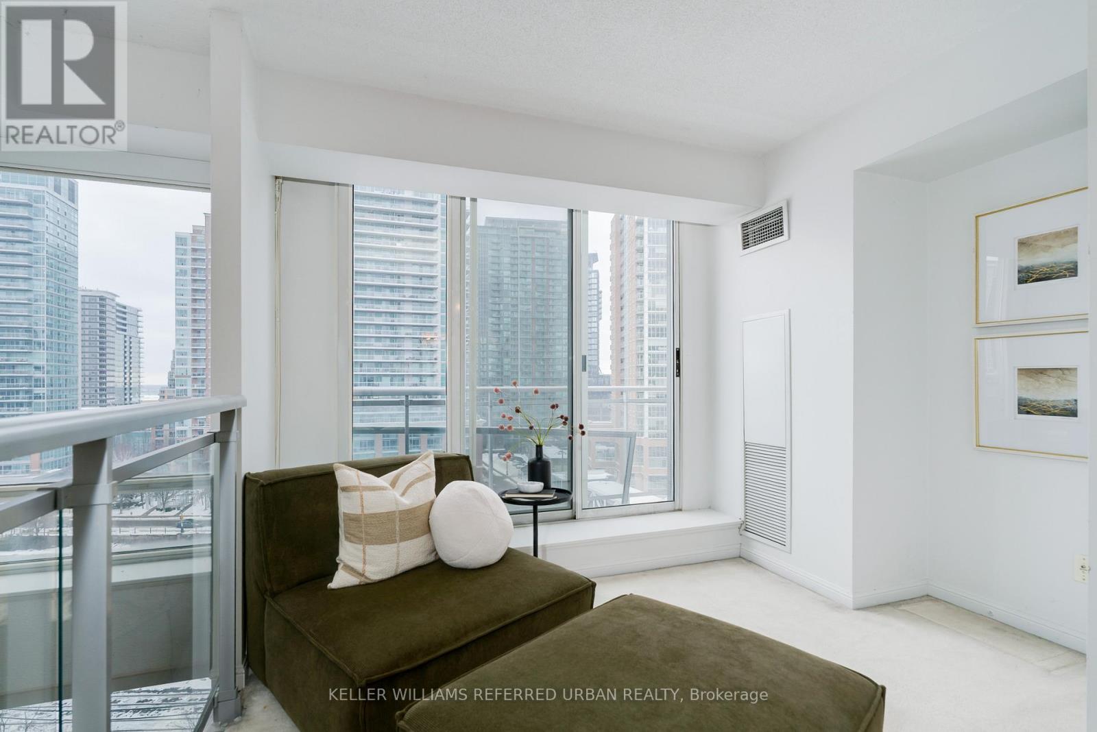 1004 - 1029 King Street W, Toronto, Ontario  M6K 3M9 - Photo 21 - C12783358