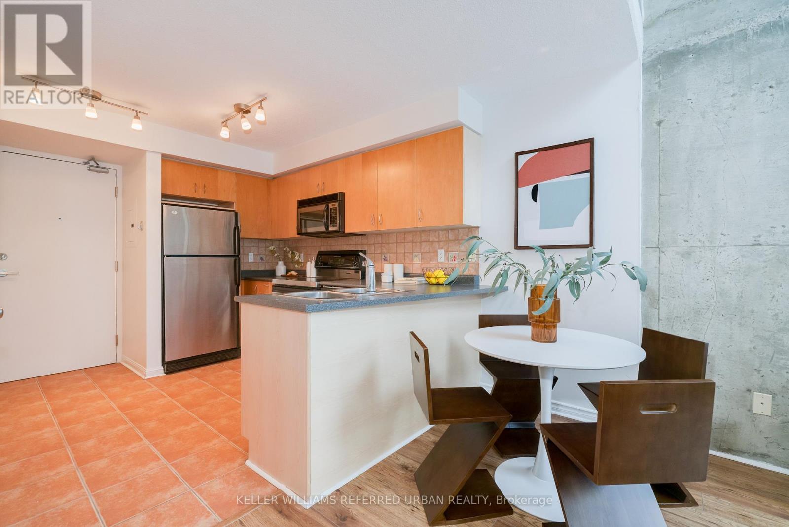 1004 - 1029 King Street W, Toronto, Ontario  M6K 3M9 - Photo 7 - C12783358