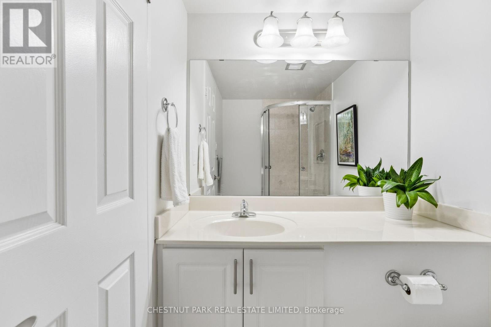 1206 - 211 St Patrick Street, Toronto, Ontario  M5T 2Y9 - Photo 32 - C12783476