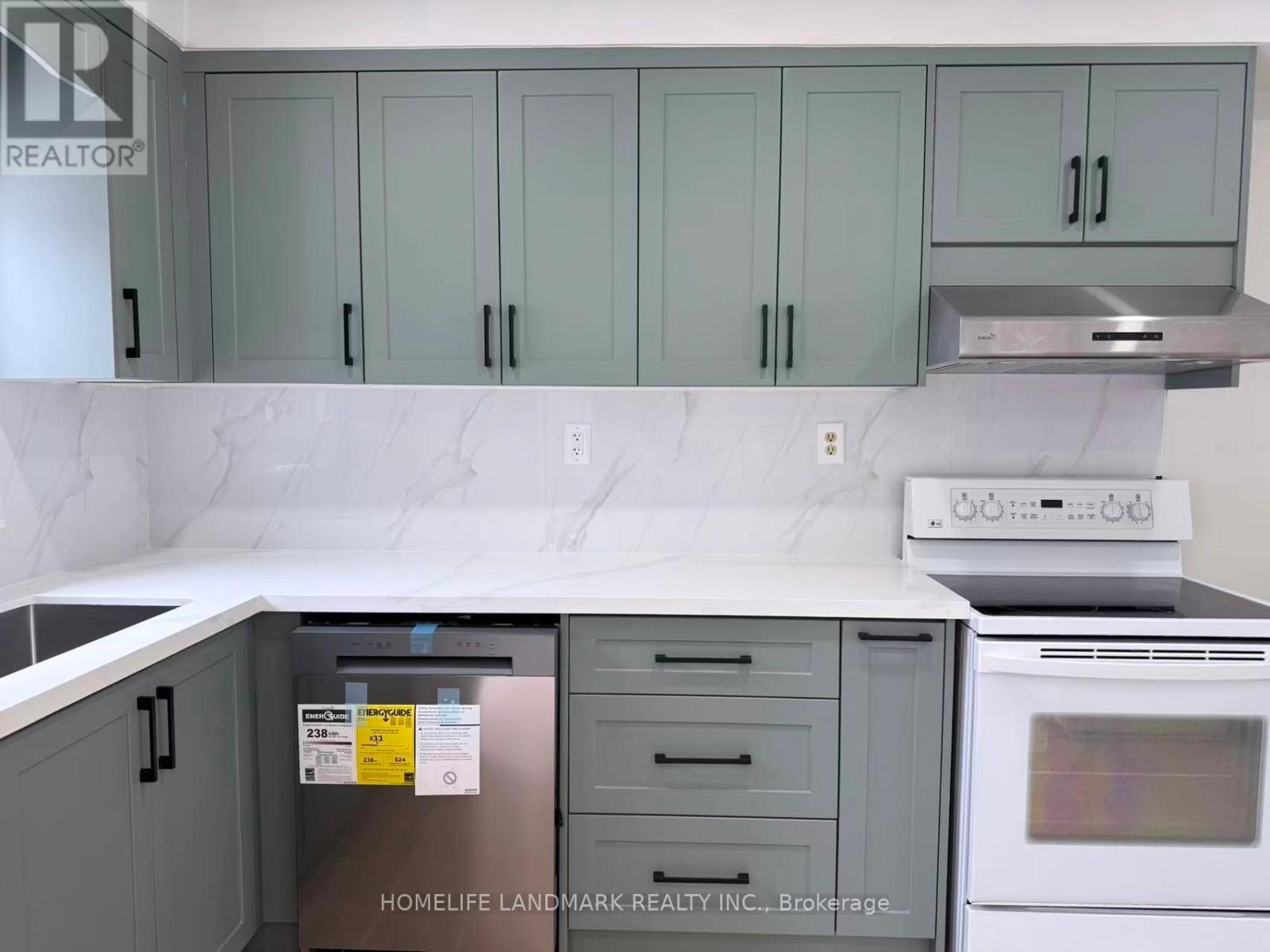 (Main) - 393 Glenholme Avenue, Toronto, Ontario  M6E 3E6 - Photo 3 - C12783516